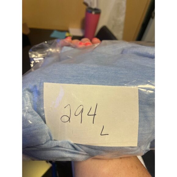 Lane Bryant Light Blue Floral Round Neck Asymmetrical Hem Top Sz 22 - Picture 7 of 7